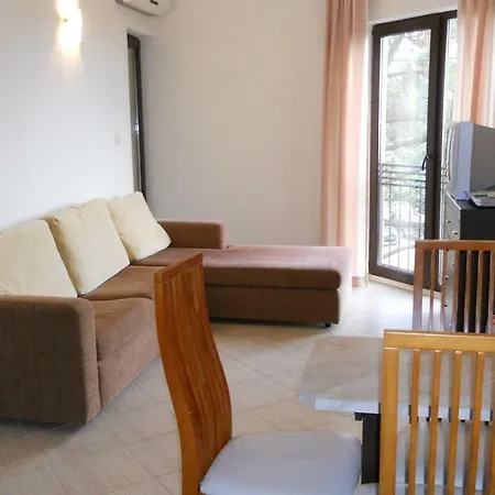 Bendita Holiday Apartmán *